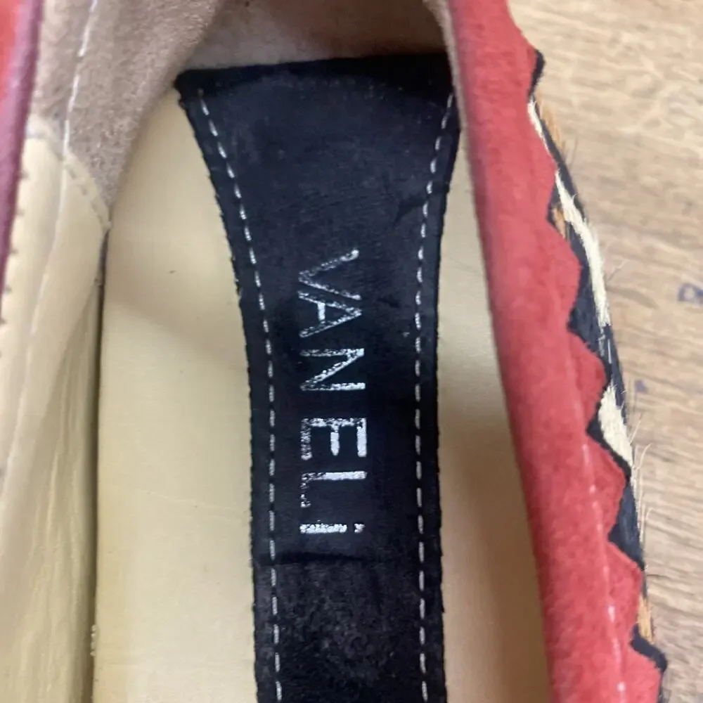 Vaneli Red Leopard Driving Loafer/Moccosin w Calf Hair Women’s Size 6 1/2 M